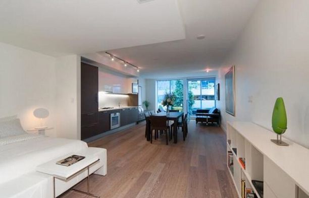 206 1477 W Pender Street Coal Harbour