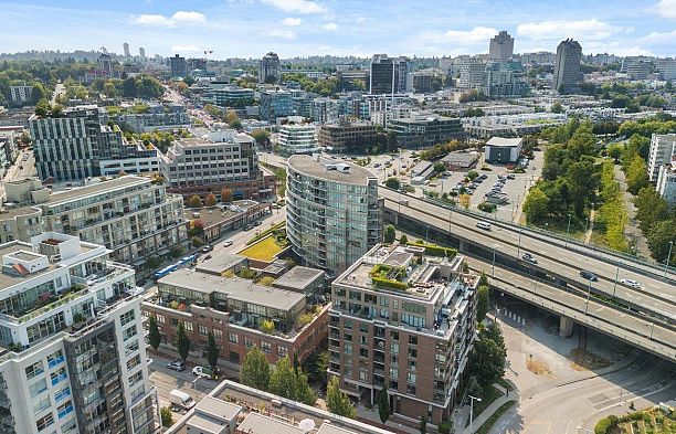 714 445 W 2nd Avenue False Creek