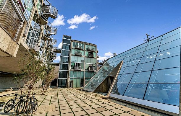 516 1540 W 2nd Avenue False Creek