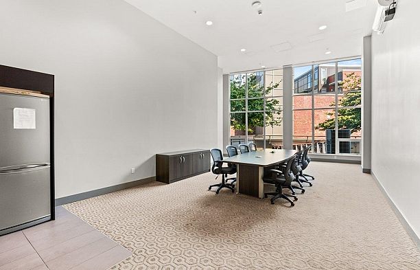 714 445 W 2nd Avenue False Creek