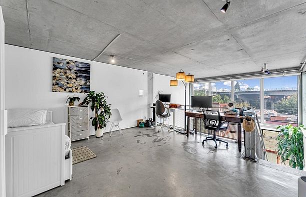 516 1540 W 2nd Avenue False Creek