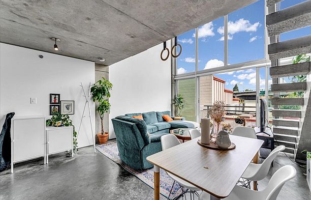 516 1540 W 2nd Avenue False Creek