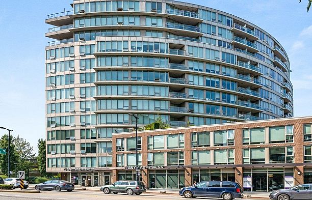 714 445 W 2nd Avenue False Creek