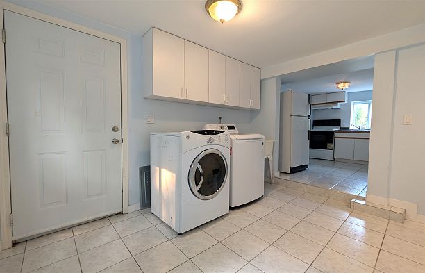 3539 W 37th Avenue Dunbar