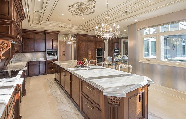 1575 Angus Drive Shaughnessy