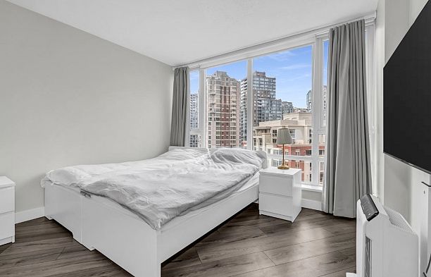 1805 788 Hamilton Street Downtown VW