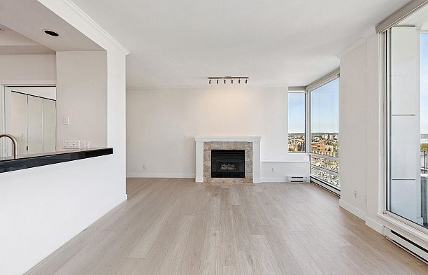 2204 1500 Hornby Street Yaletown