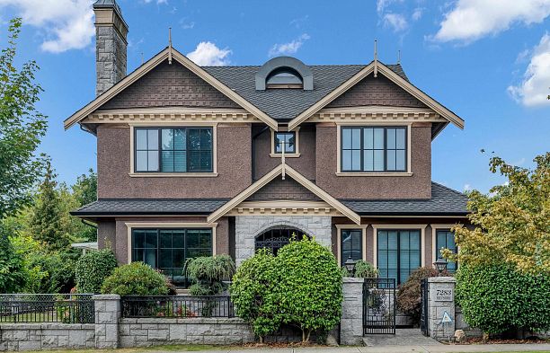 7283 Wiltshire Street South Granville