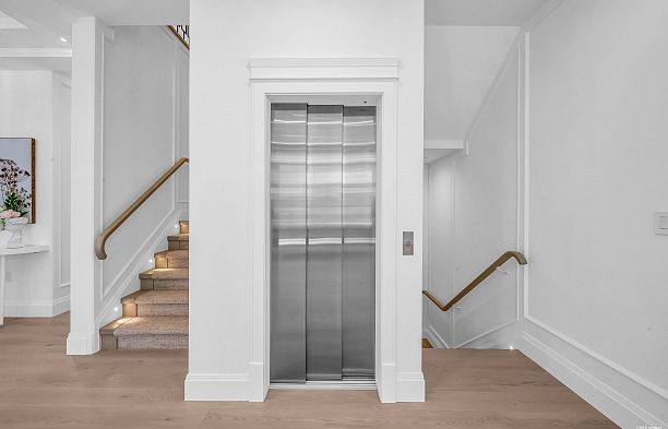 6238 Churchill Street South Granville