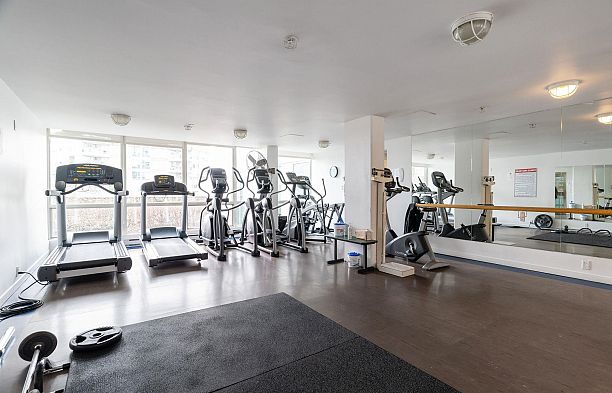 2204 1500 Hornby Street Yaletown