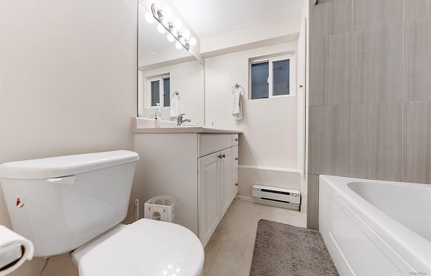 2340 Balaclava Street Kitsilano