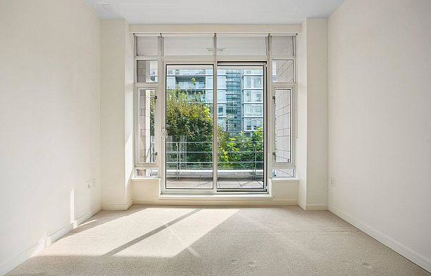 407 77 Walter Hardwick Avenue False Creek