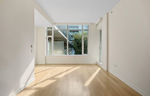 407 77 Walter Hardwick Avenue False Creek