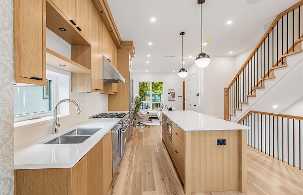 3336 W 14th Avenue Kitsilano