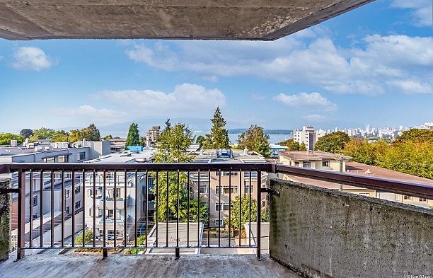 602 2445 W 3rd Avenue Kitsilano