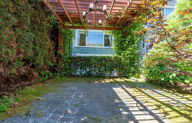 2340 Balaclava Street Kitsilano