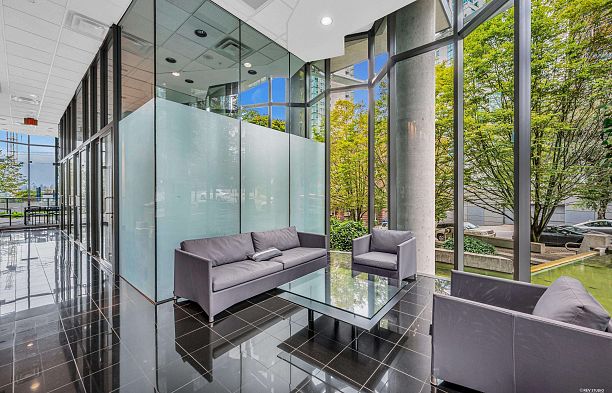 2106 1331 W Georgia Street Coal Harbour