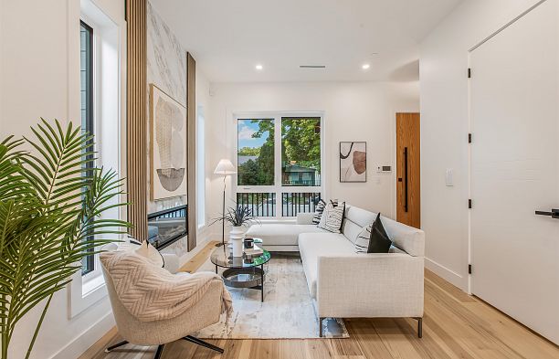 3336 W 14th Avenue Kitsilano