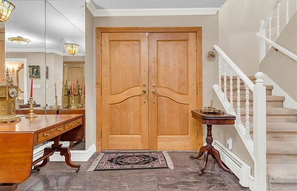 3705 Puget Drive Arbutus