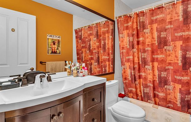 401 525 Wheelhouse Square False Creek