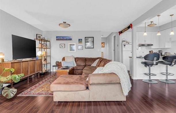 3705 Puget Drive Arbutus
