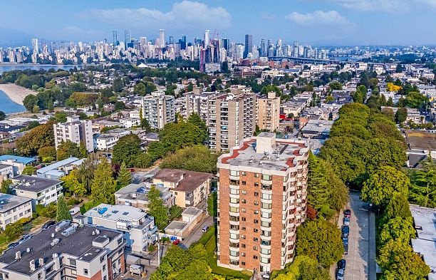 602 2445 W 3rd Avenue Kitsilano