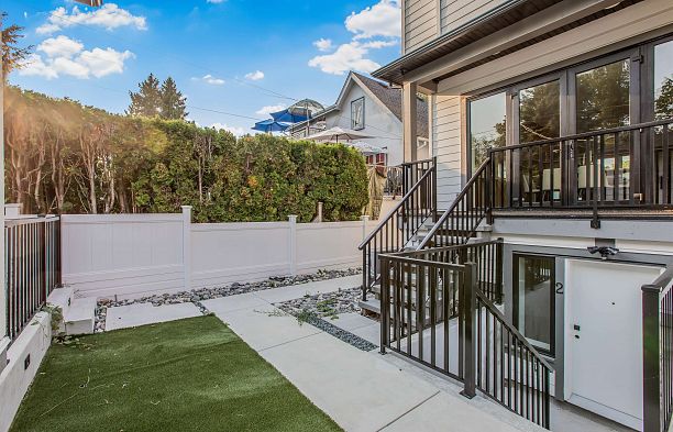 3336 W 14th Avenue Kitsilano