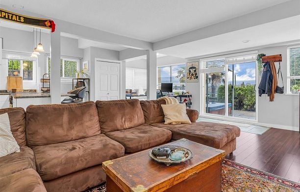 3705 Puget Drive Arbutus