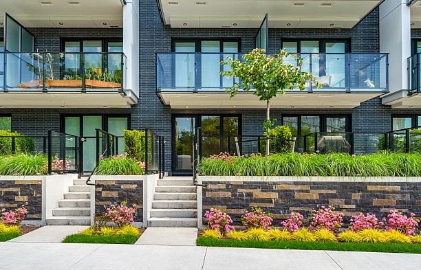 114 5168 Cambie Street Cambie