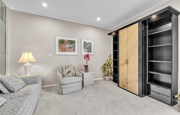 6554 Pinehurst Drive South Cambie