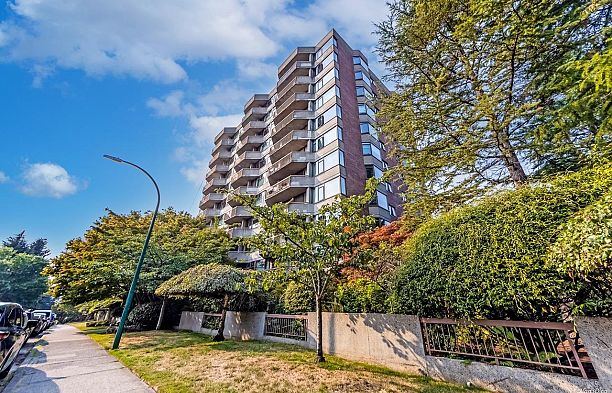602 2445 W 3rd Avenue Kitsilano