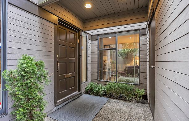 6554 Pinehurst Drive South Cambie