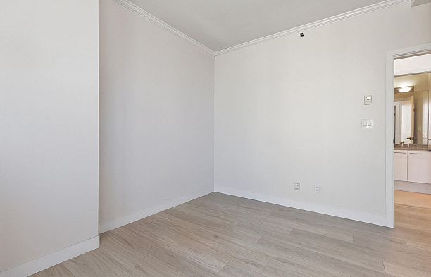 2204 1500 Hornby Street Yaletown