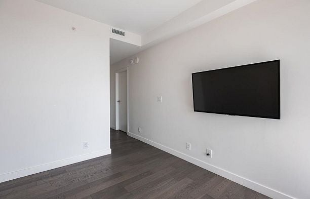 4208 1480 Howe Street Yaletown