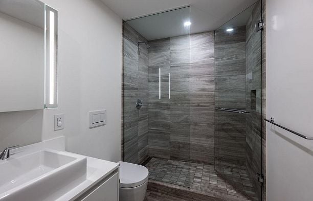 4208 1480 Howe Street Yaletown