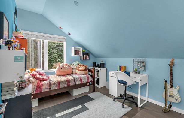 661 W 20th Avenue Cambie