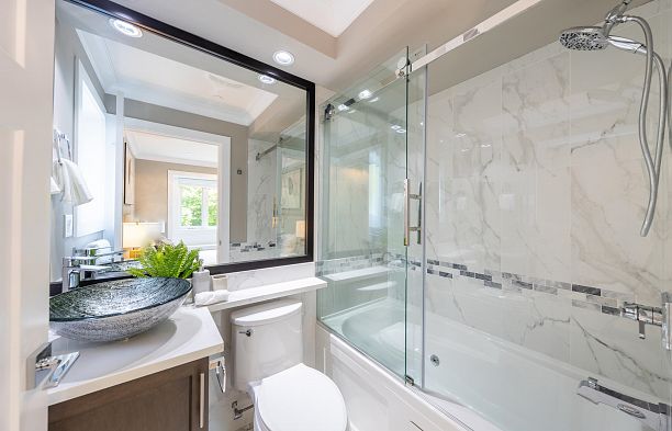 6530 Angus Drive South Granville
