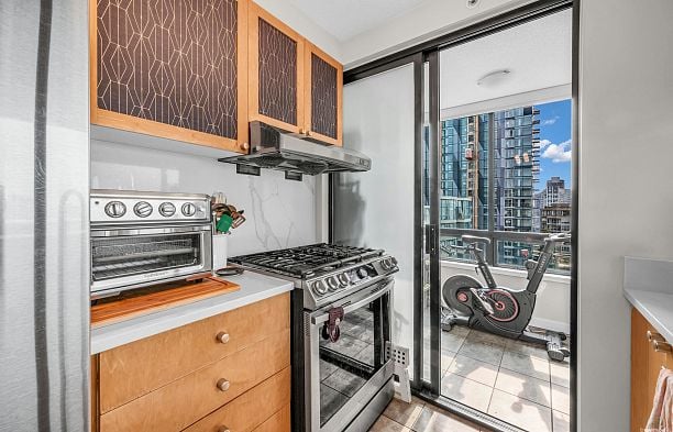 1504 1003 Burnaby Street West End VW