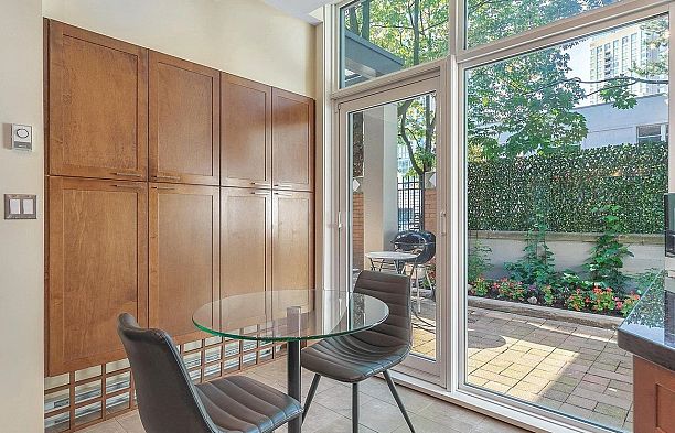 1490 Hornby Street Yaletown