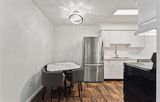 106 1485 W 6th Avenue False Creek