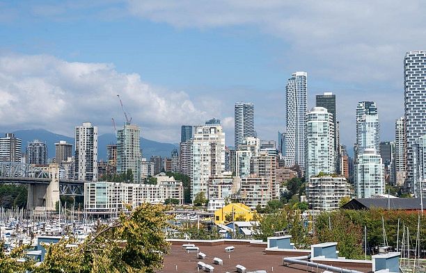 604 1508 Mariner Walk False Creek
