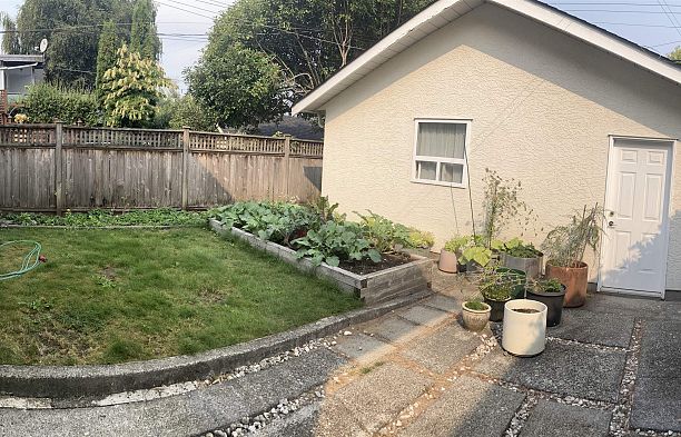 3527 W King Edward Avenue Dunbar
