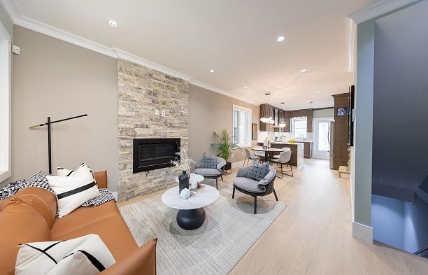 6530 Angus Drive South Granville