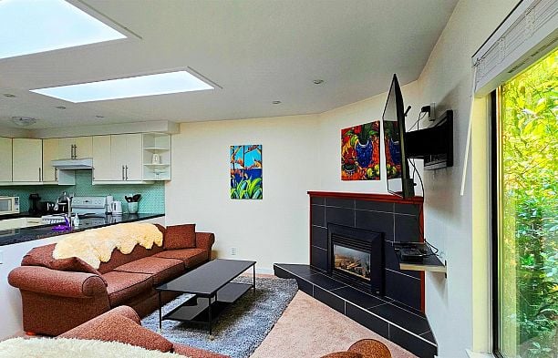 2214 W 14th Avenue Kitsilano