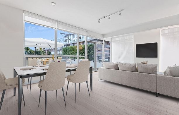 372 438 W King Edward Avenue Cambie