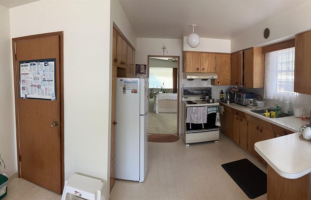 3527 W King Edward Avenue Dunbar