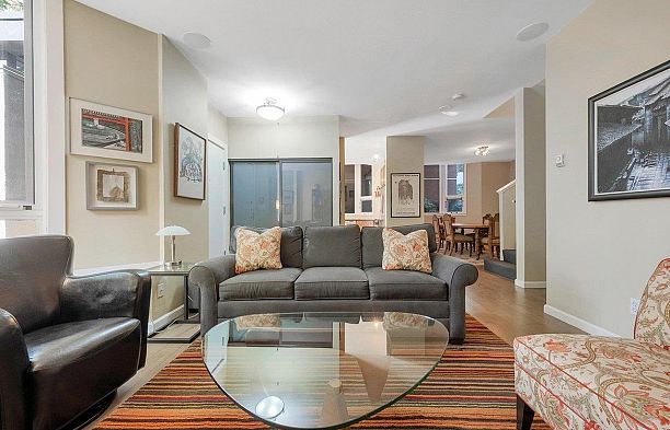1490 Hornby Street Yaletown