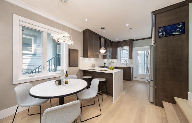 6530 Angus Drive South Granville