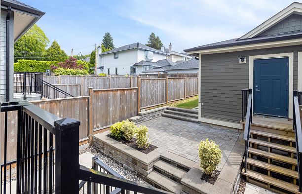 6530 Angus Drive South Granville