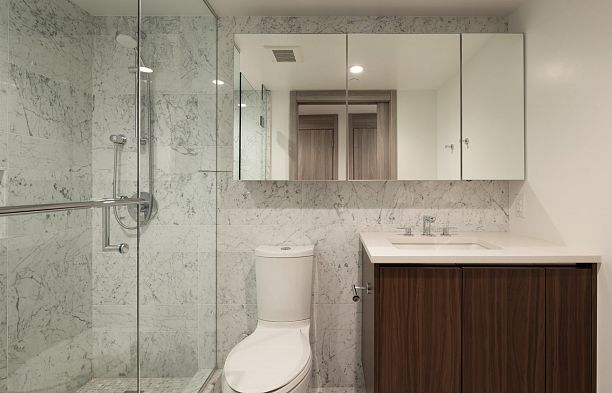 1013 1768 Cook Street False Creek